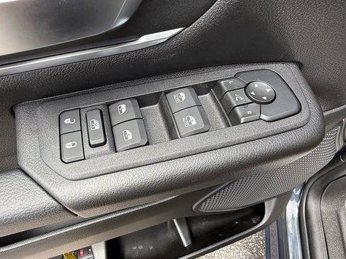 New 2026 RAM 1500 Big Horn AWD/4WD image 18