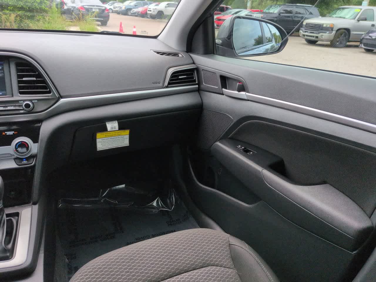 Used 2019 Hyundai Elantra SEL w/ Cargo Package FWD image 16