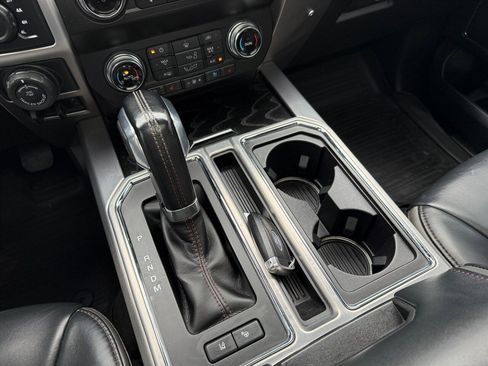 Used 2020 Ford F150 Platinum w/ Technology Package image 21