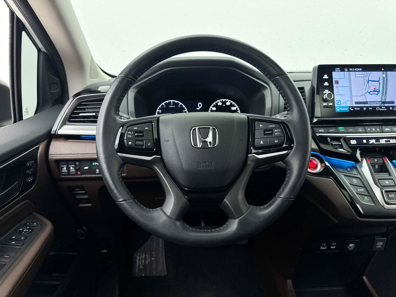 Used 2025 Honda Odyssey Touring image 31