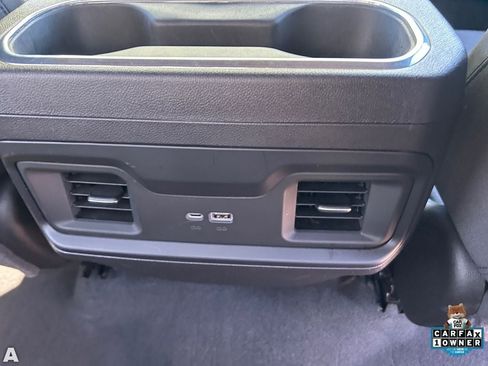 Used 2024 Chevrolet Silverado 1500 LT Trail Boss w/ Convenience Package II AWD/4WD image 15