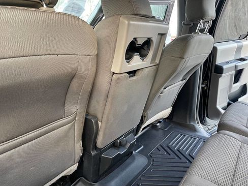 Used 2016 Ford F150 XLT image 18