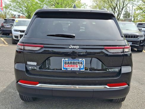 Used 2024 Jeep Grand Cherokee Laredo X image 5