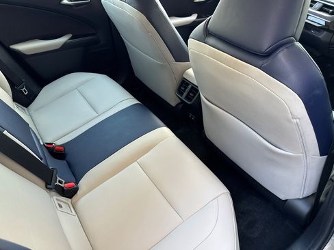 Used 2019 Lexus UX 200 w/ Accessory Package 2 FWD image 31