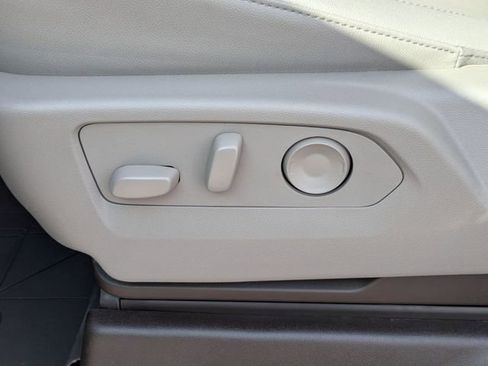 New 2026 Chevrolet Silverado 1500 LTZ w/ LTZ Premium Package image 13