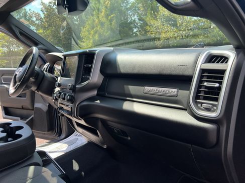 Used 2024 RAM 2500 Big Horn w/ Bed Utility Group image 12