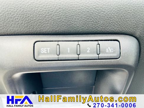 Used 2018 GMC Sierra 1500 SLT AWD/4WD image 34