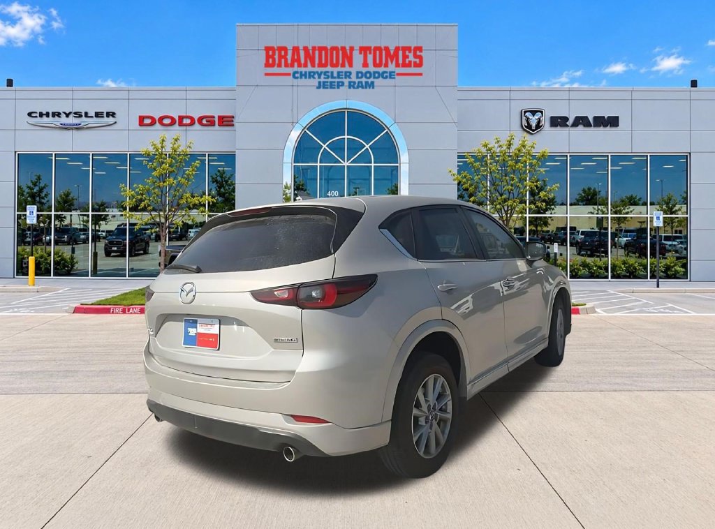 Used 2025 MAZDA CX-5 AWD 2.5 S w/ Select Package image 4