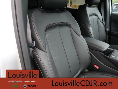 New 2026 Jeep Cherokee Limited AWD/4WD image 28