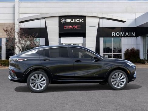 New 2026 Buick Envista Sport Touring FWD image 5