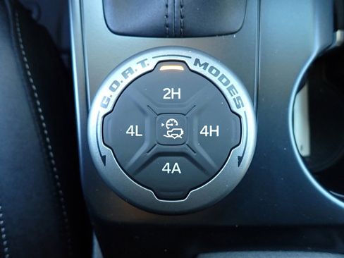 New 2025 Ford Bronco Big Bend w/ Black Diamond Package image 15