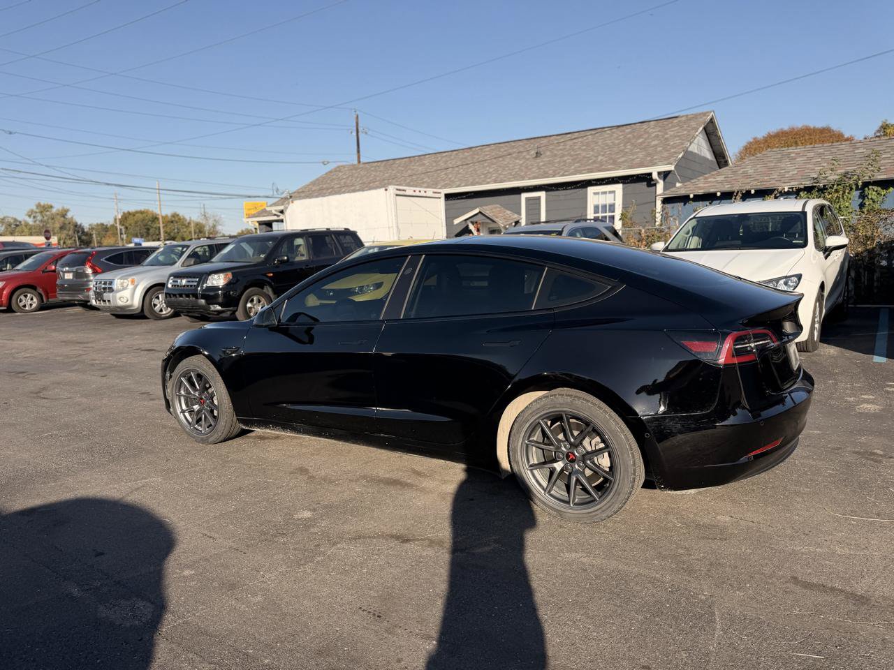Used 2022 Tesla Model 3 Long Range AWD/4WD image 16