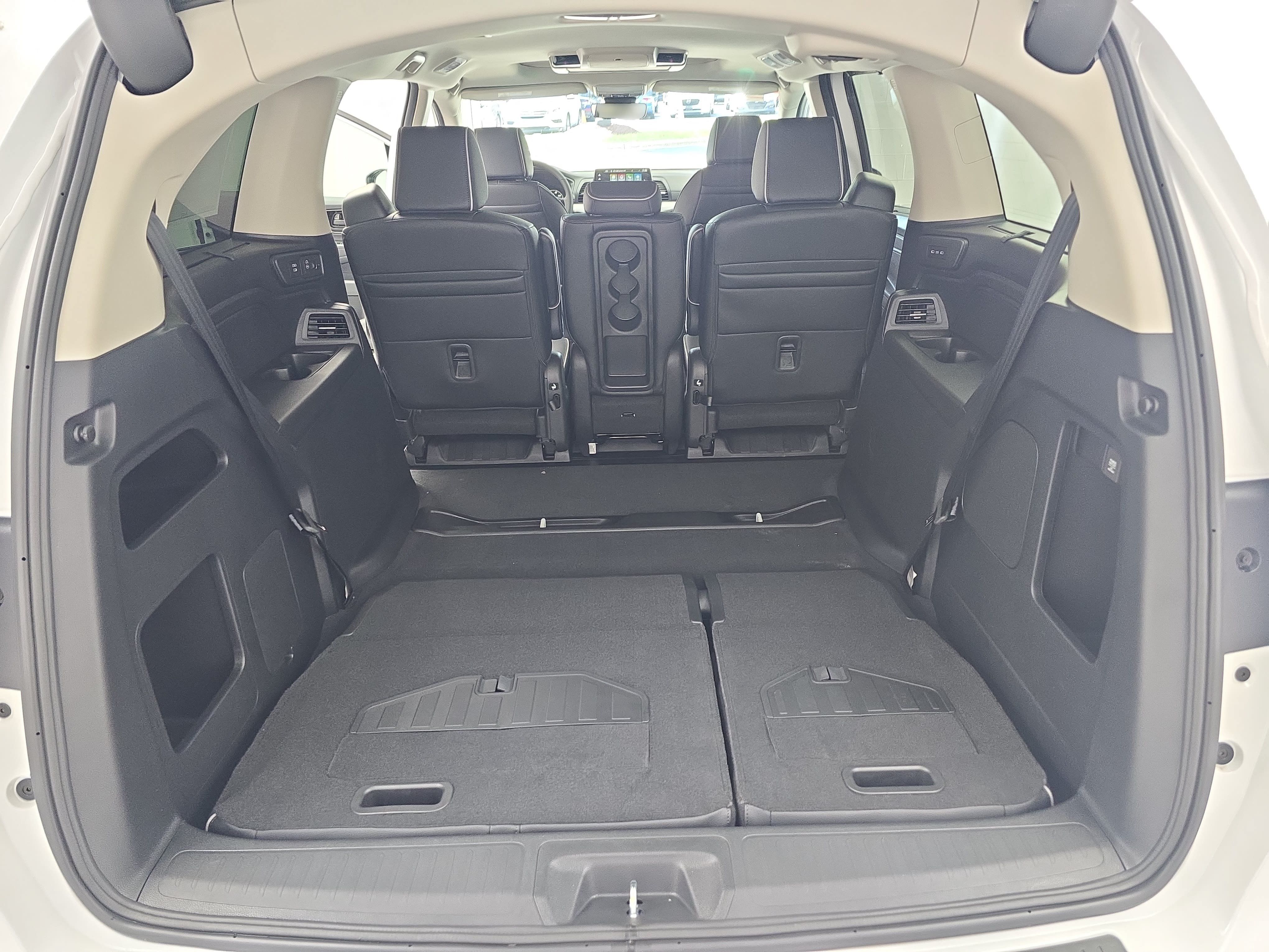 New 2027 Honda Odyssey Touring image 13