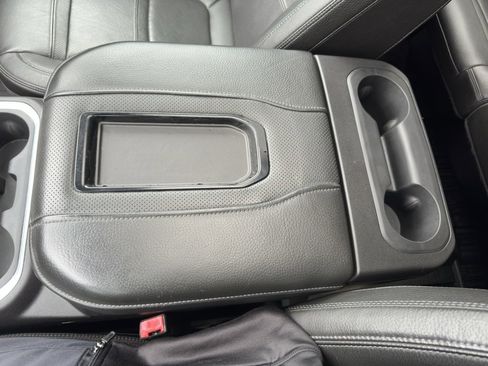 Used 2019 GMC Sierra 1500 Denali w/ Denali Ultimate Package image 38