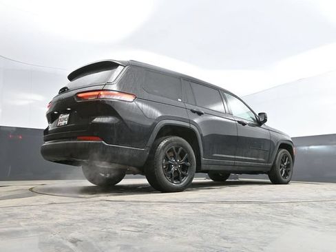 Used 2024 Jeep Grand Cherokee L Laredo AWD/4WD image 46