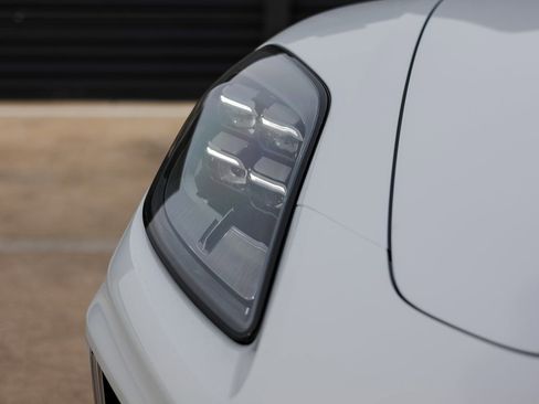 New 2026 Porsche Panamera 4 image 12