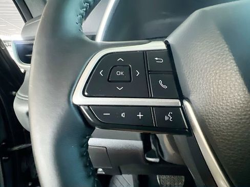 Used 2022 Toyota Highlander XSE FWD image 17