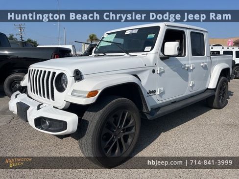 Used 2021 Jeep Gladiator Overland image 1