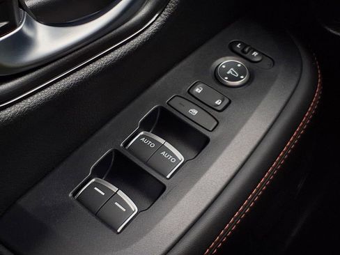 New 2026 Honda HR-V Sport image 24