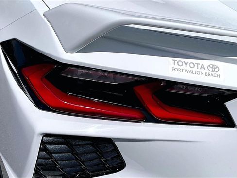 Used 2021 Chevrolet Corvette Stingray Preferred Conv w/ Z51 Performance Package image 18