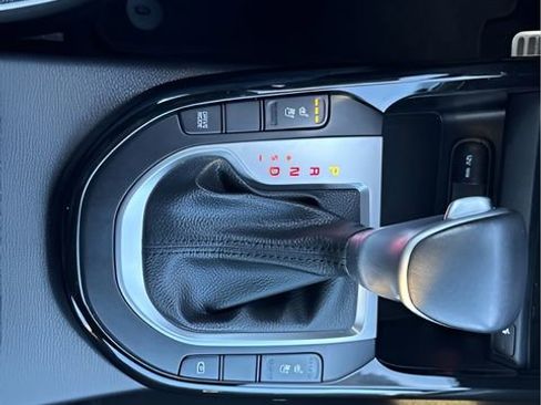 Used 2023 Kia Forte GT-Line w/ GT-Line Premium Package image 24