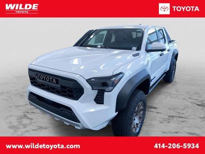 New 2025 Toyota Tacoma Trailhunter