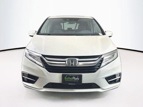 Used 2019 Honda Odyssey Touring image 2