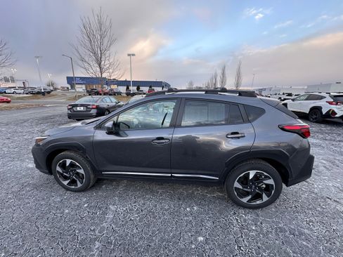 Certified 2024 Subaru Crosstrek 2.5i Limited w/ Crosstrek Mirror Package image 6