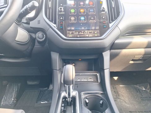 Used 2024 Subaru Ascent Onyx Edition Limited w/ Popular Package Onyx image 18