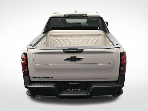 Used 2026 Chevrolet Silverado EV Trail Boss w/ Plus Package AWD/4WD image 18