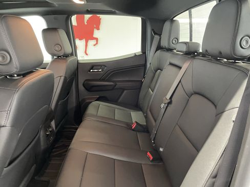 New 2026 GMC Canyon Elevation w/ Convenience Package image 9
