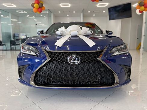 Used 2020 Lexus ES 350 F Sport image 2