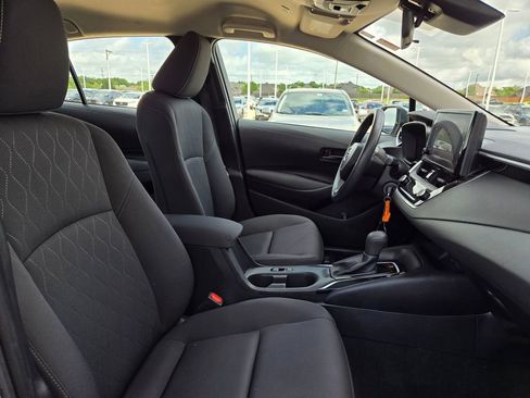 Used 2024 Toyota Corolla LE FWD image 24