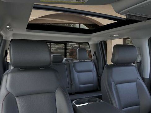 New 2025 Ford F250 Lariat w/ Chrome Package image 23