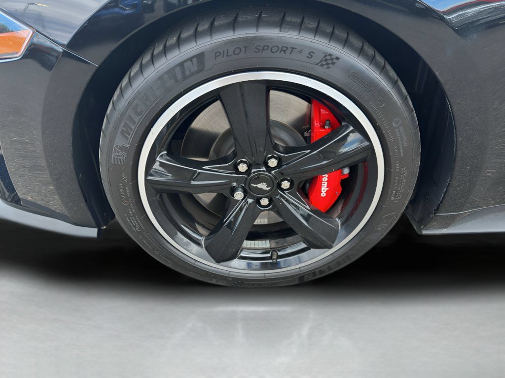 Used 2020 Ford Mustang Bullitt RWD image 6