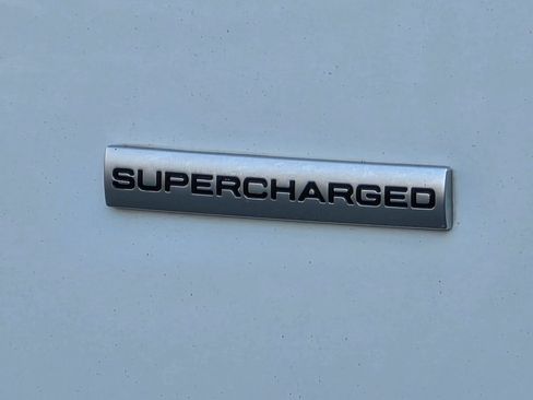 Used 2018 Land Rover Range Rover Long Wheelbase Supercharged AWD/4WD image 47