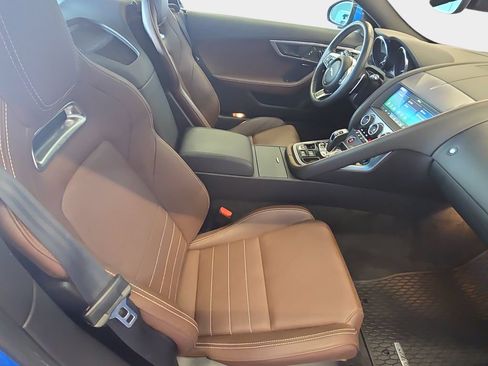 Used 2020 Jaguar F-TYPE Coupe RWD image 12