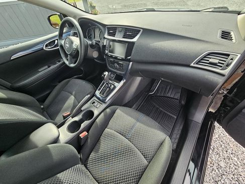 Used 2019 Nissan Sentra SR FWD image 36