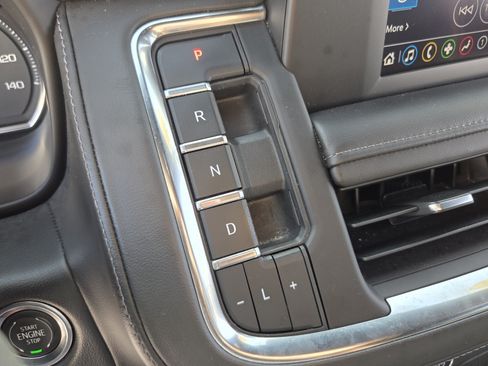 Used 2023 Chevrolet Tahoe LS RWD image 28