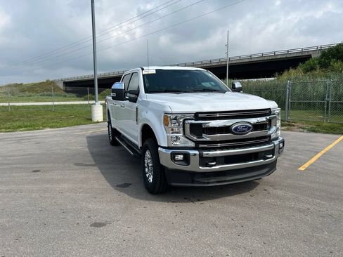 Used 2021 Ford F250 XLT w/ XLT Premium Package AWD/4WD image 6