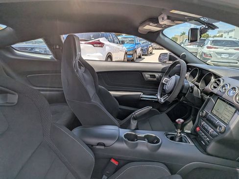 Used 2017 Ford Mustang Shelby GT350 w/ Electronics Package RWD image 16