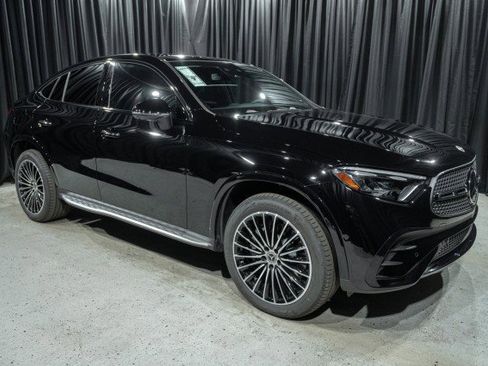 New 2025 Mercedes-Benz GLC 300 4MATIC image 3