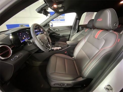 Certified 2026 Chevrolet Trax RS image 23