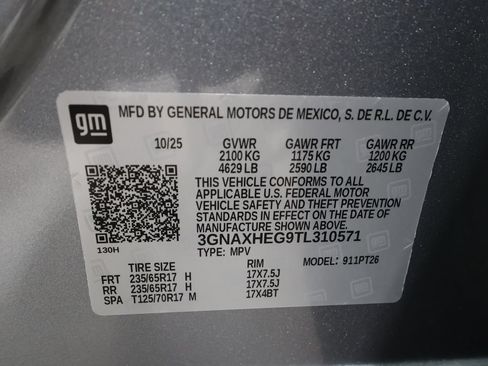 Used 2026 Chevrolet Equinox LT FWD image 33