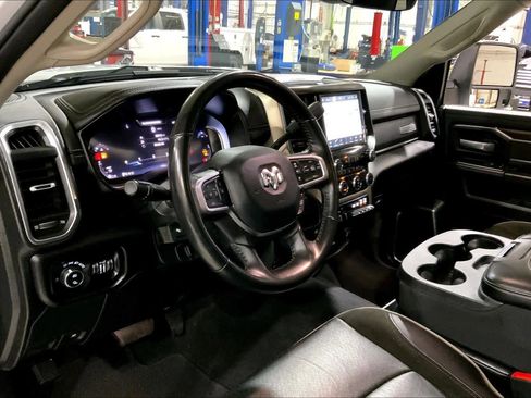 Used 2024 RAM 2500 Laramie w/ Safety Group image 17