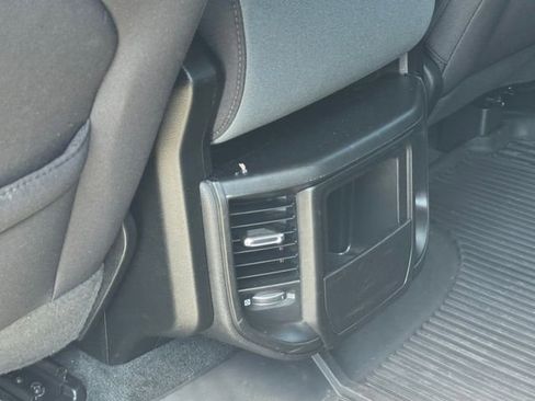 Used 2022 RAM 1500 Big Horn AWD/4WD image 14