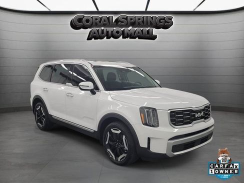 Certified 2024 Kia Telluride S w/ S Sunroof Package AWD/4WD image 1