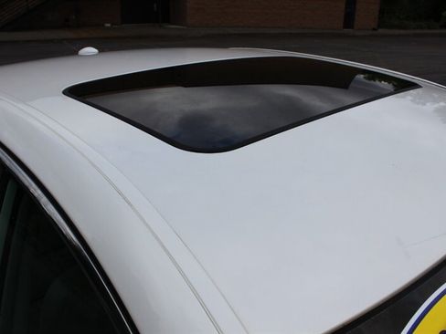 Used 2008 Hyundai Azera Limited FWD image 18
