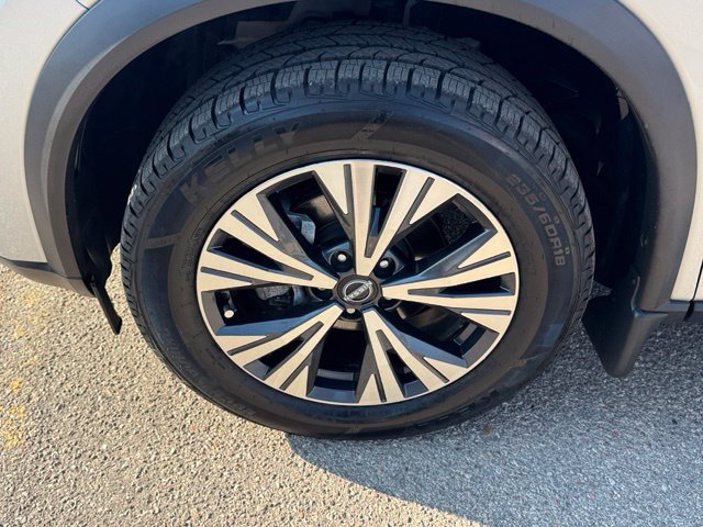 Used 2022 Nissan Rogue SV w/ SV Premium Package FWD image 8