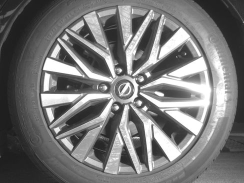 Used 2025 Nissan Altima 2.5 SV image 14